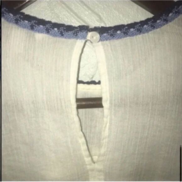 Women’s Lucky Brand Boho Embroidered Top - Picture 6 of 6